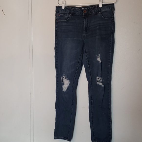 refuge Denim - Refuge distressed jeans size 12